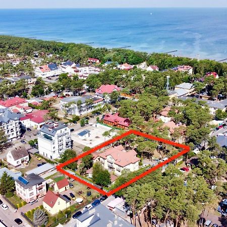 Czarny Bursztyn Apartamento Dziwnówek Exterior foto