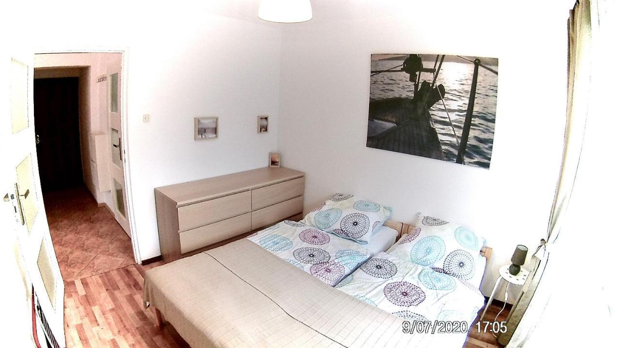 Czarny Bursztyn Apartamento Dziwnówek Exterior foto
