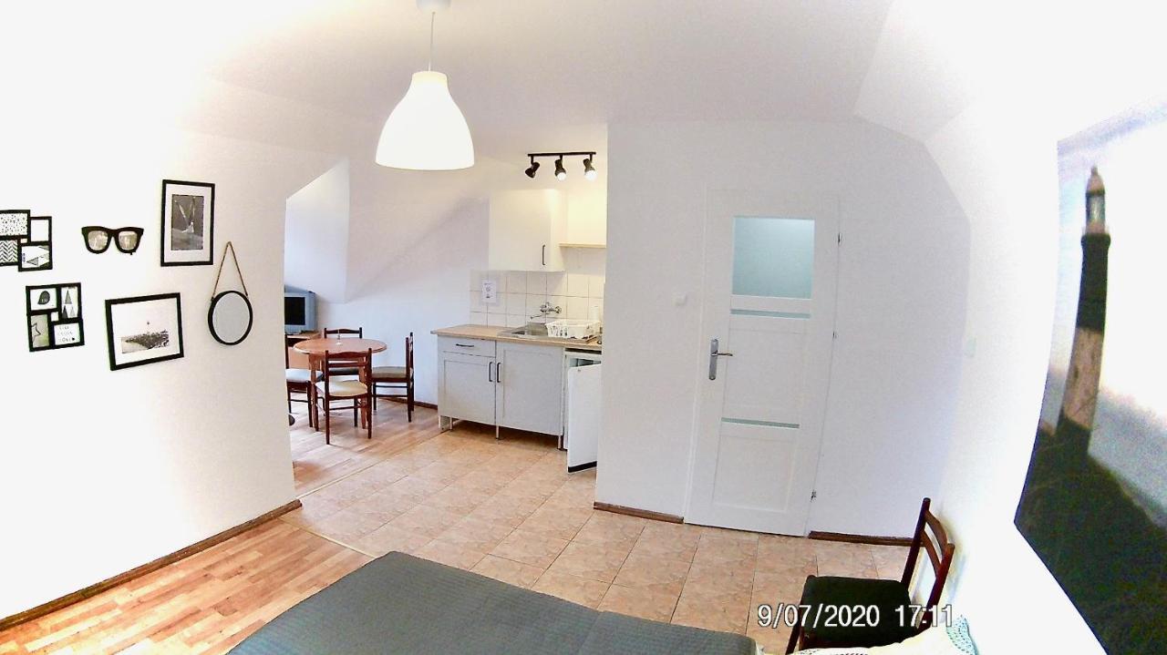 Czarny Bursztyn Apartamento Dziwnówek Exterior foto