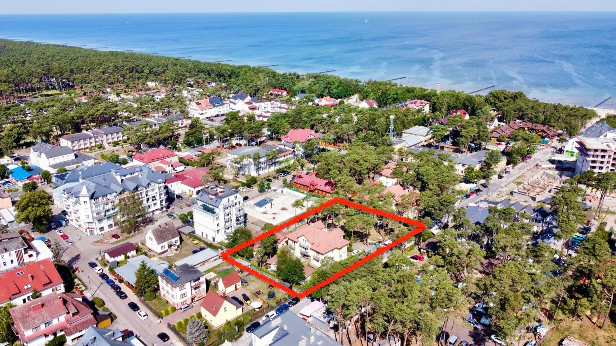 Czarny Bursztyn Apartamento Dziwnówek Exterior foto