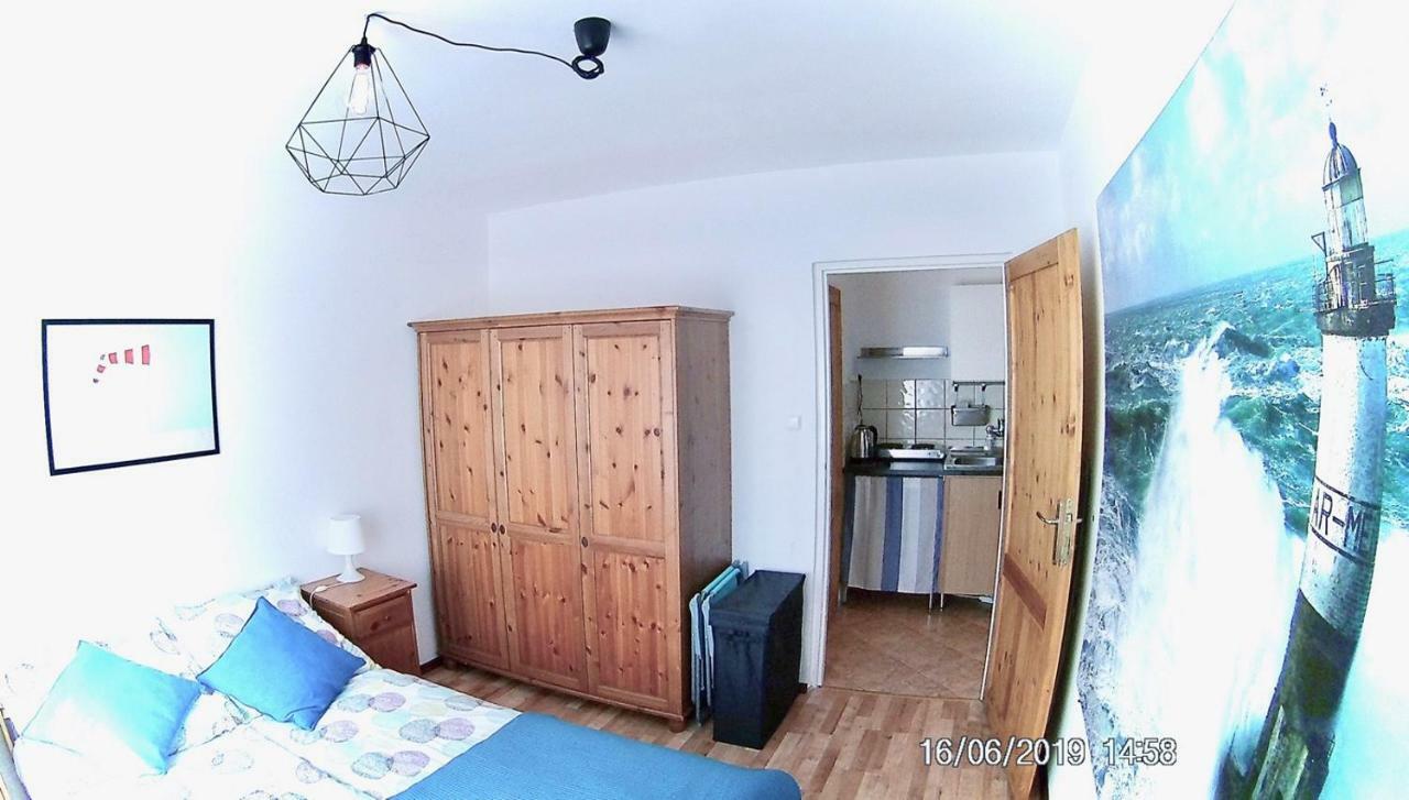 Czarny Bursztyn Apartamento Dziwnówek Exterior foto