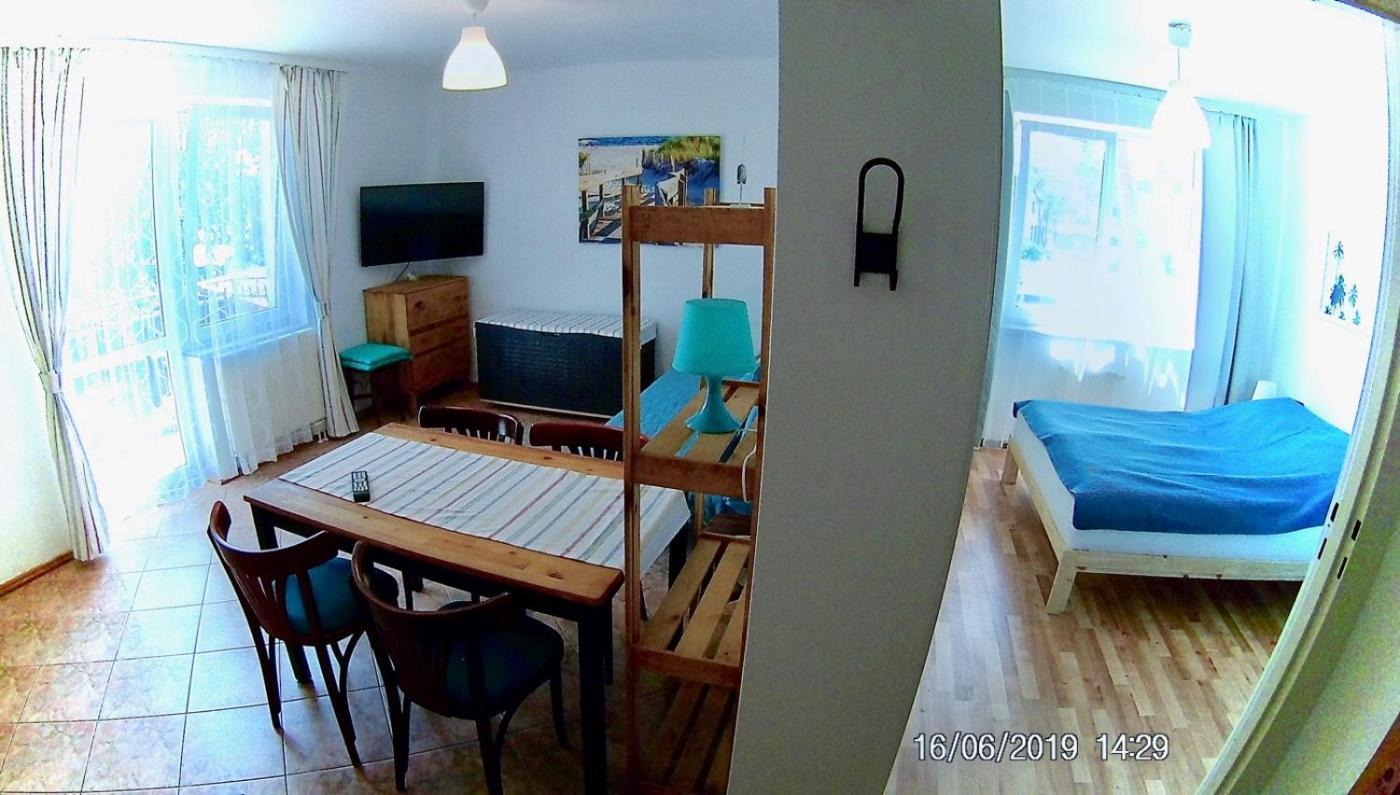 Czarny Bursztyn Apartamento Dziwnówek Exterior foto