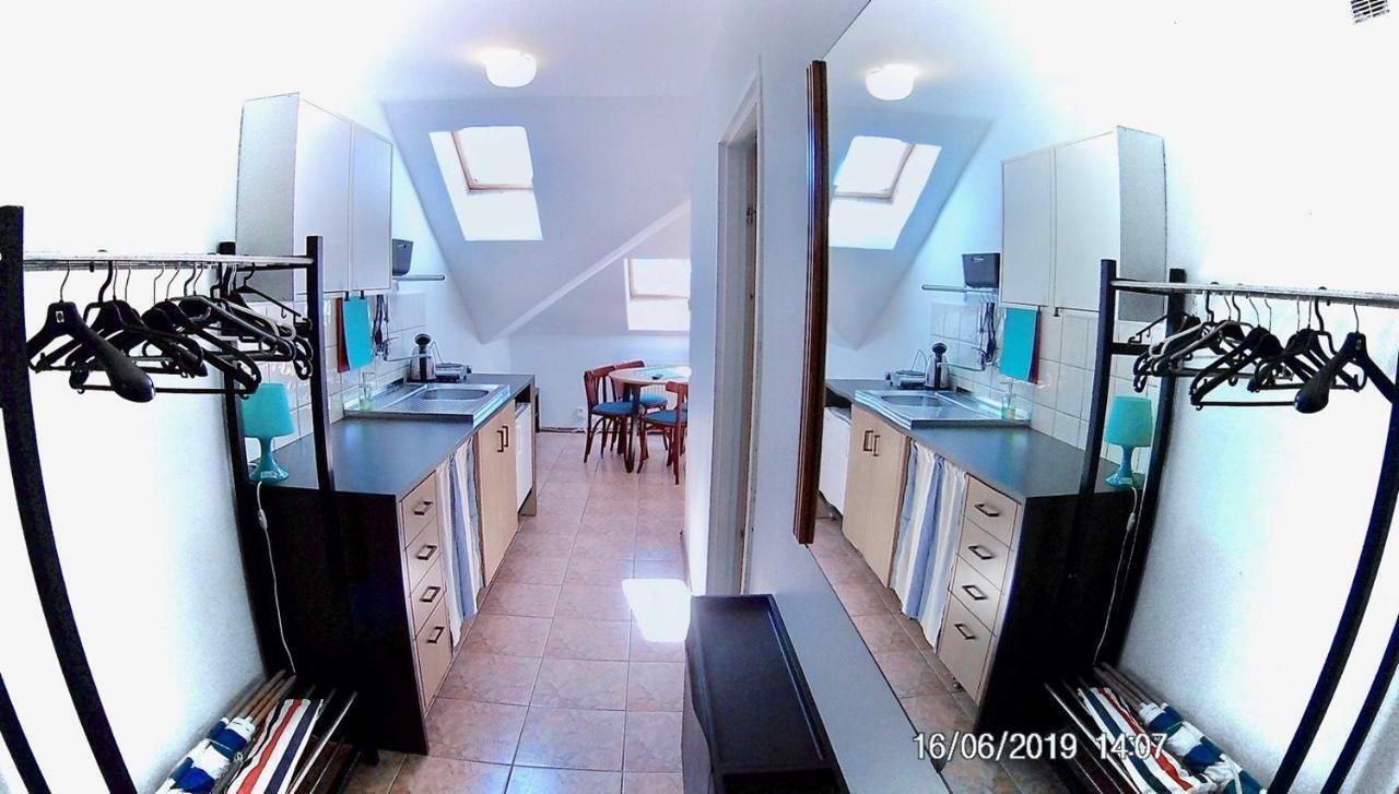 Czarny Bursztyn Apartamento Dziwnówek Exterior foto